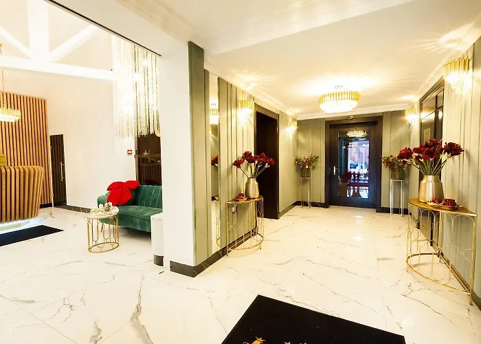 Hotel Lacu Rosu