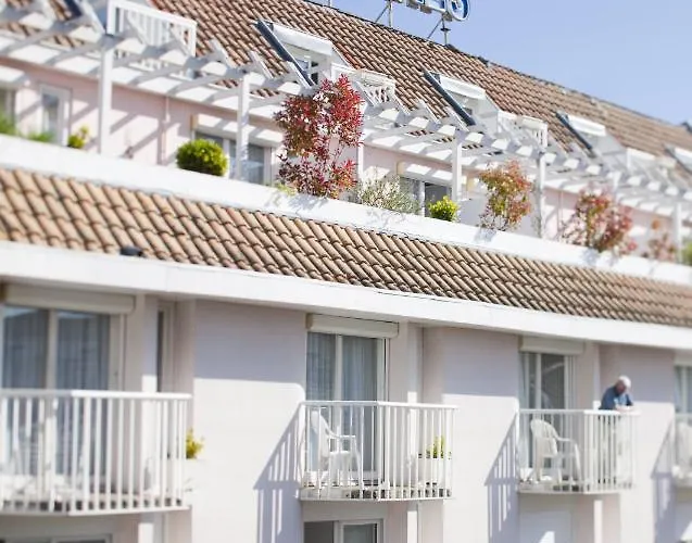 Hotel Thermes Les Ecureuils-integré aux thermes