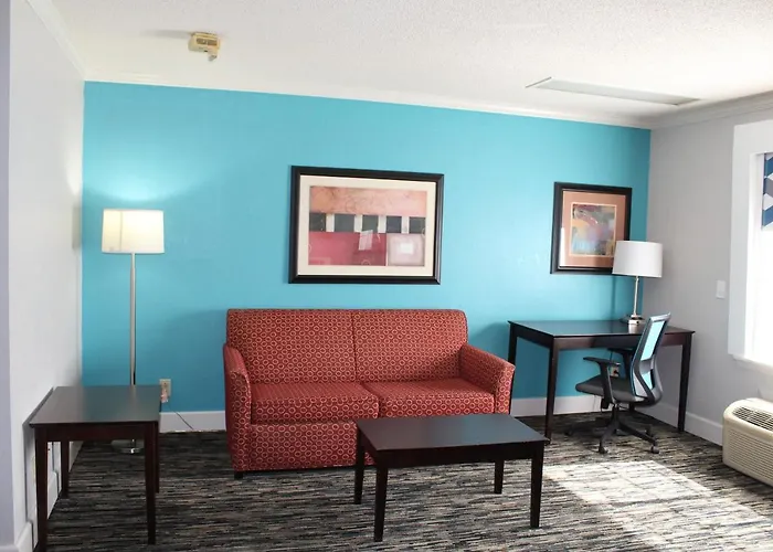 Quality Inn Crossville Near Cumberland Mountain State Park