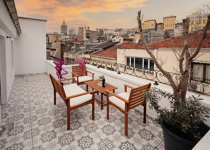 Selvese Suites, Serviced Living In Galata