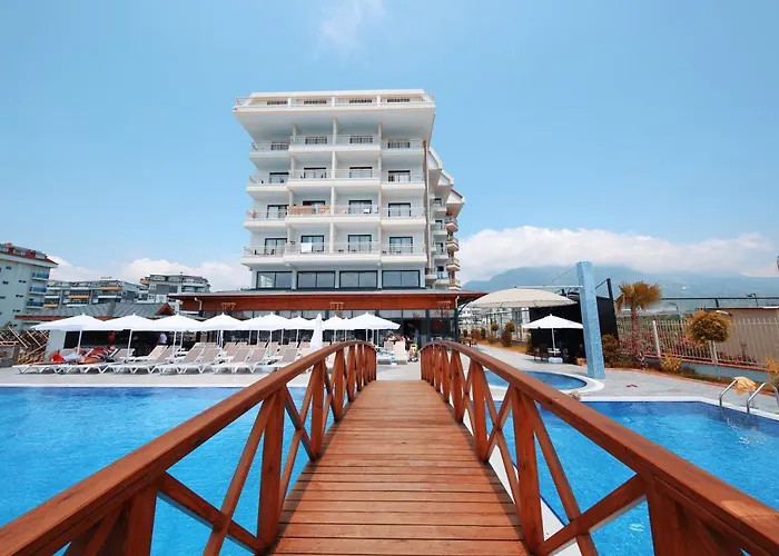 Sey Beach Hotel & Spa