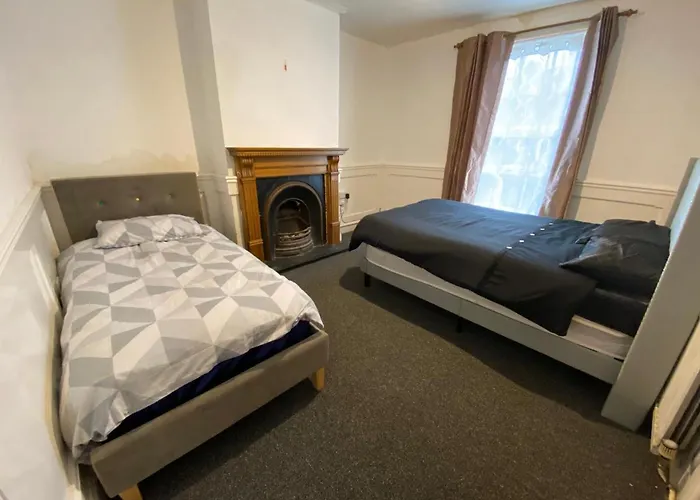 Southgate Lodge - Single/Twin, Double And Family Rooms