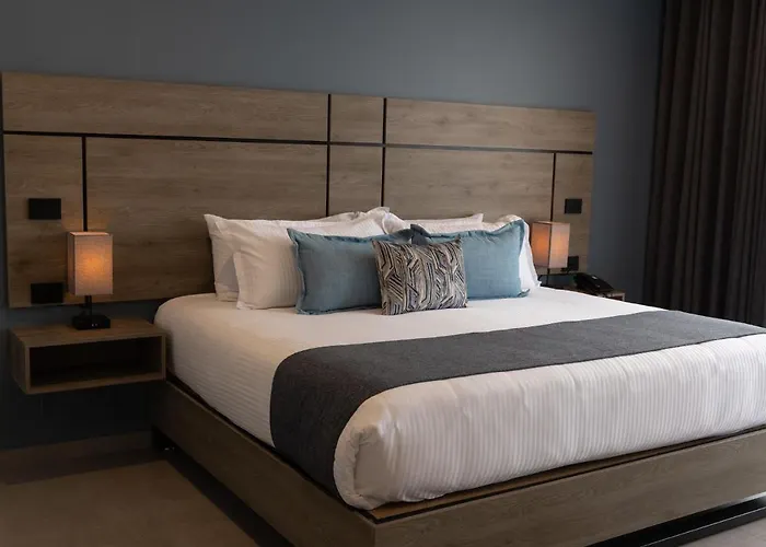 Th Hotel & Vivienda Tepatitlán