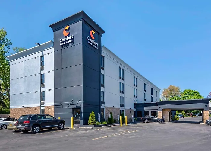 Comfort Inn & Suites - Syracuse North