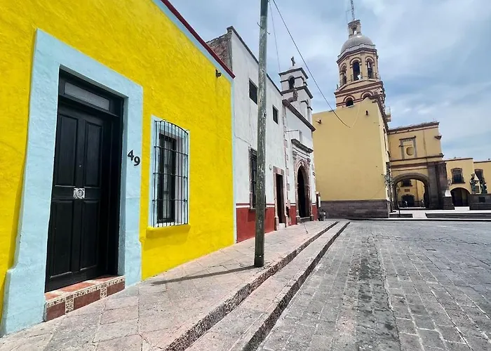 Hostal Luna 49