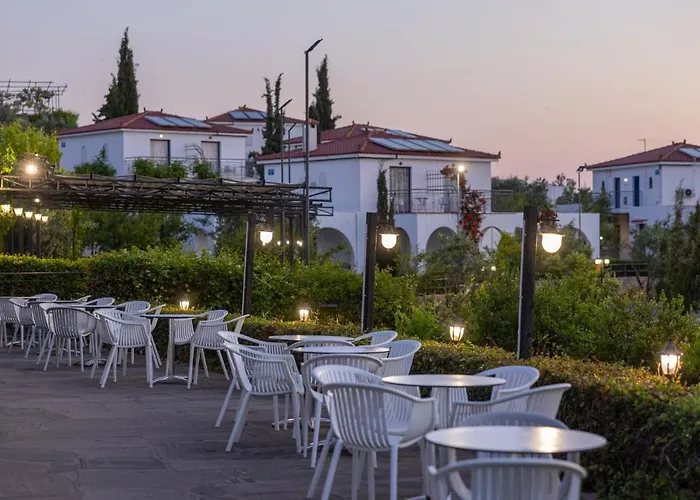 Sunrise Village Beach Hotel Kalamaki 