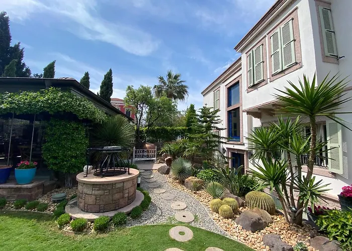 Nisi Hotel (Adults Only)