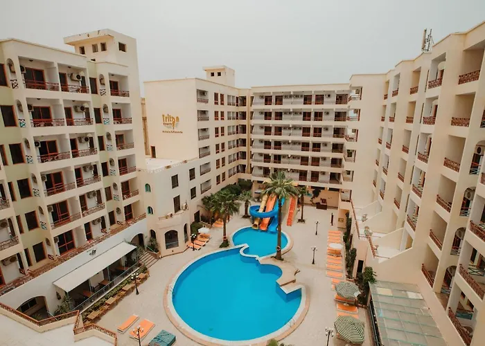 Empire Hotel Aqua Park