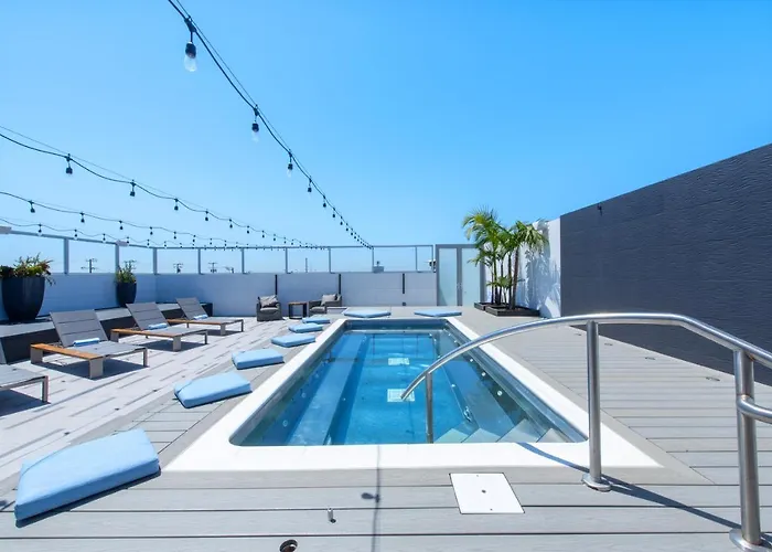 Shade Manhattan Beach
