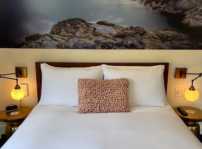 Artisan Suites On Bowen Snug Cove