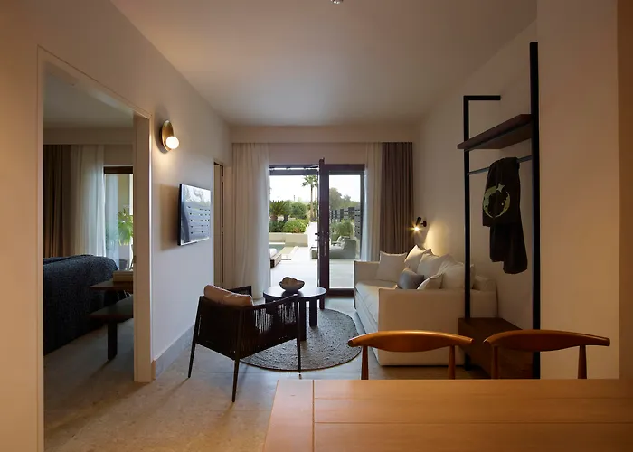Asterion Suites & Spa - Designed For Adults Platanés