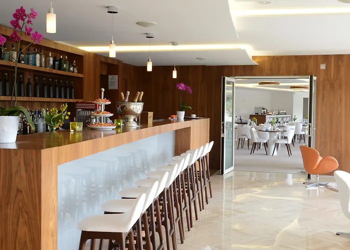 Hotel Restaurant La Vague de Saint Paul&Spa