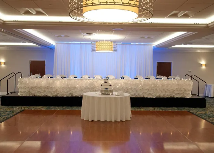 Crowne Plaza Hotel And Suites Pittsburgh South By Ihg Mt. Lebanon