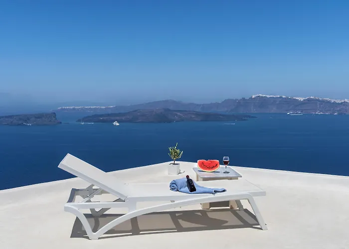Apanemo Hotel & Suites