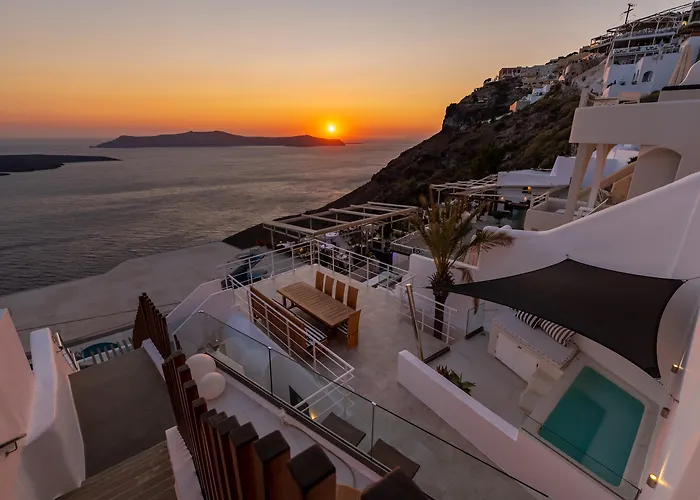 Daydream Luxury Suites Fira 