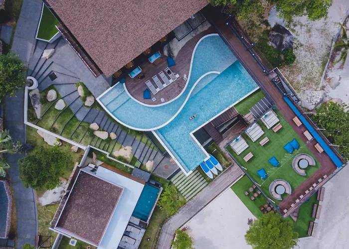 The Cabin Beach Resort