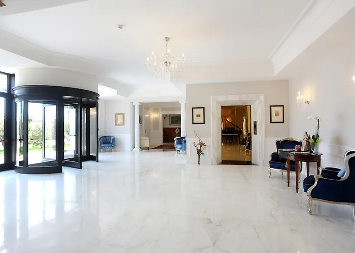 Tesoretto Hotel