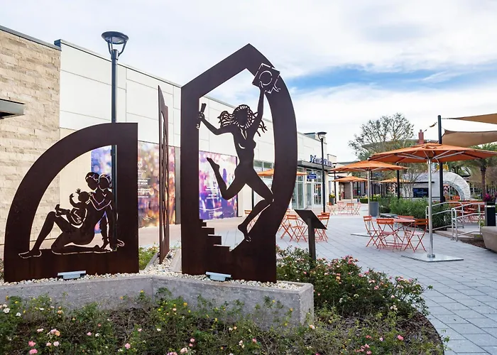 Hotel Indigo Gainesville-Celebration Pointe By Ihg