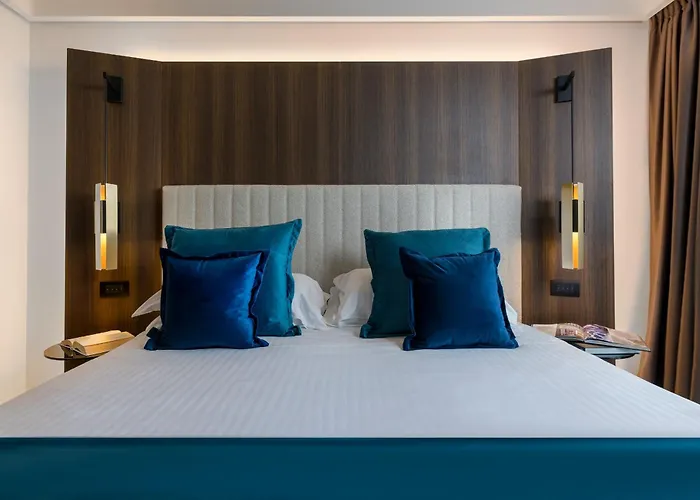 We Me Suite