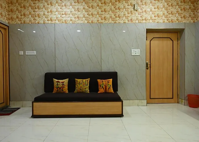 Hotel Komala Vilas