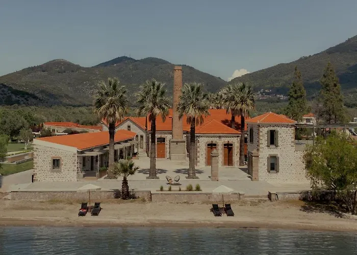 Zaira Hotel
