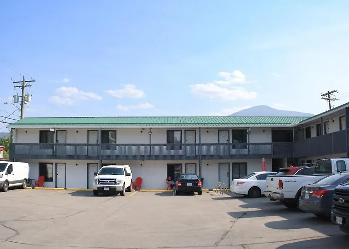 Granby River Inn & Suites