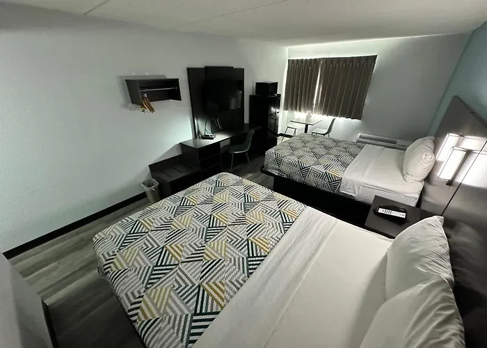 Studio 6 Suites Airport