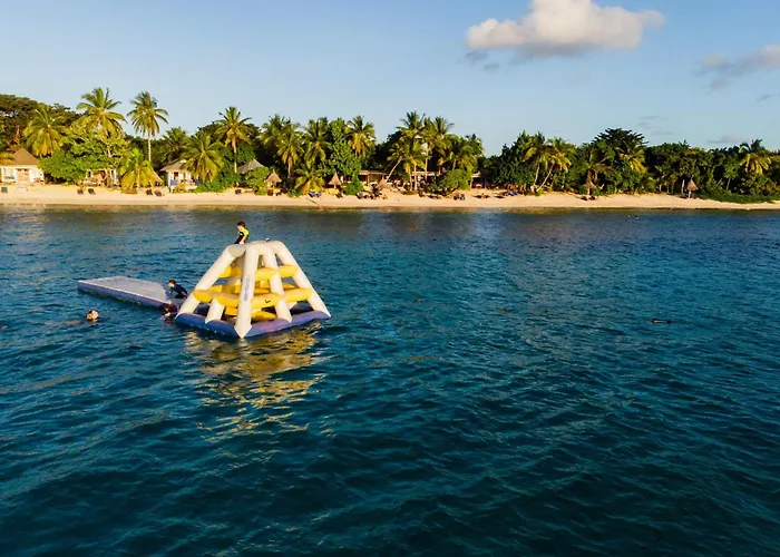 Blue Lagoon Beach Resort Naisisili