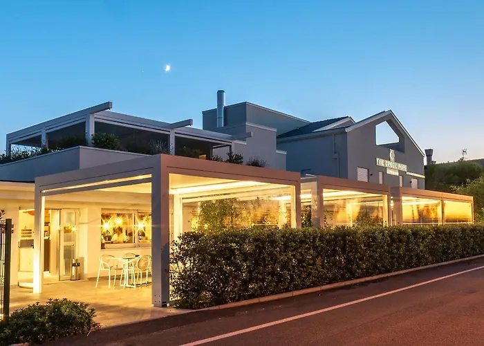 Green Park Wellnessspa & Restaurant