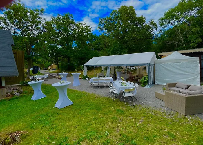 Bogesund Slottsvandrarhem B&B