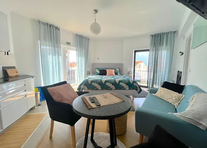 Nazare Oasis Suites