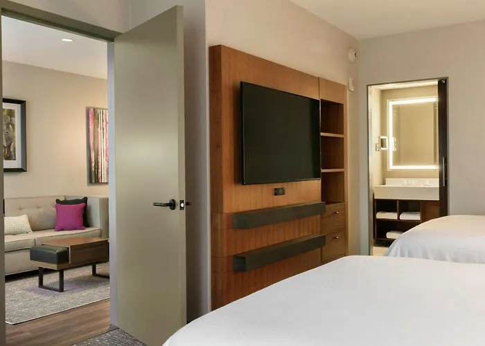 Embassy Suites By Hilton Berkeley Heights