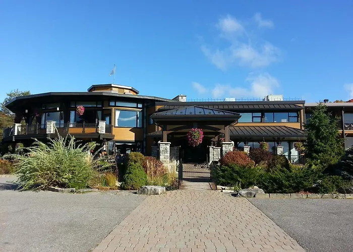 Le Manoir Du Lac Delage