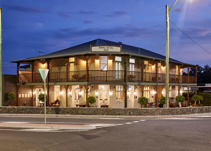 Royal Hotel Kew