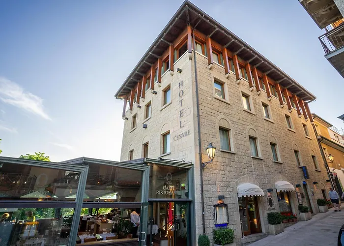 Hotel Cesare
