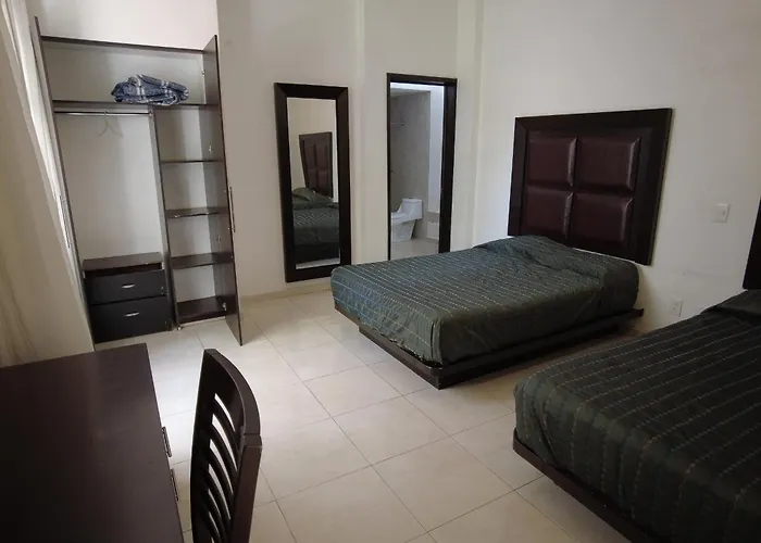 Hotel O Puente