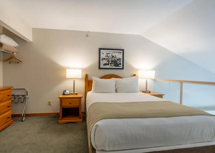 Sundance Lodge Sun Peaks