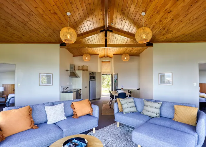 Castaways Resort Waiuku