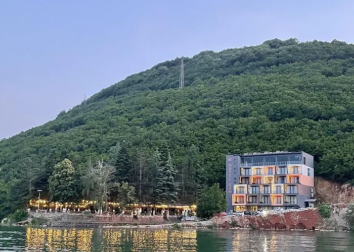 Hotel Cami Debar