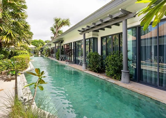Tajh Pool Villas Chalong