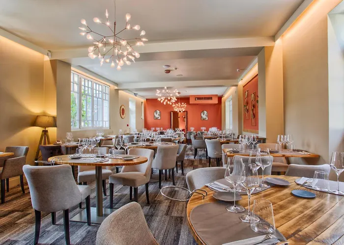 Le Castel Cabourg Hotel & Spa- Restaurant La Calypso