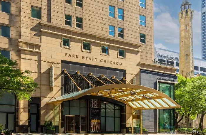 Chicago 5 Star Hotels