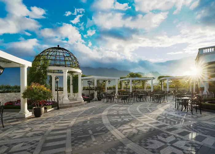 Silk Path Grand Sapa Resort & Spa