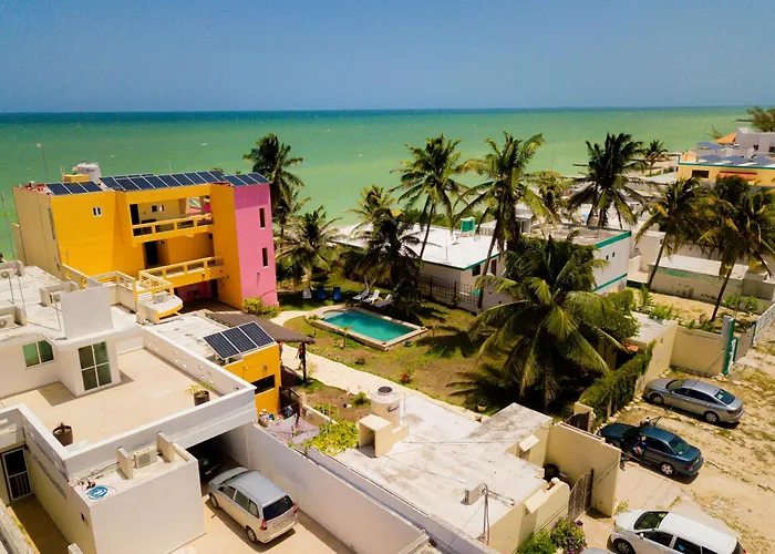 Hotel Flamingos Inn