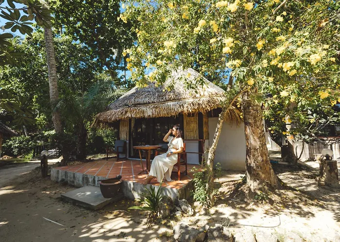 Thapwarin Resort - Green Hotel
