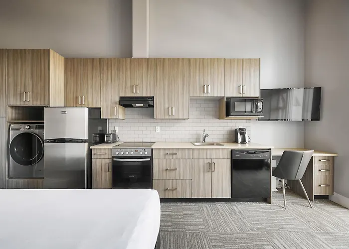Solo Suites