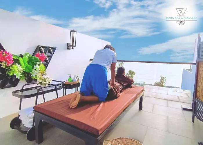 Worita Cove Hotel Na Chom Thian