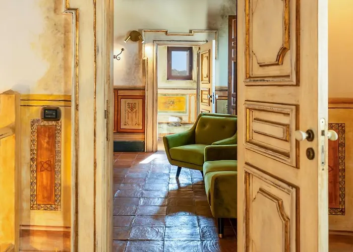 Castello Di Limatola Hotel