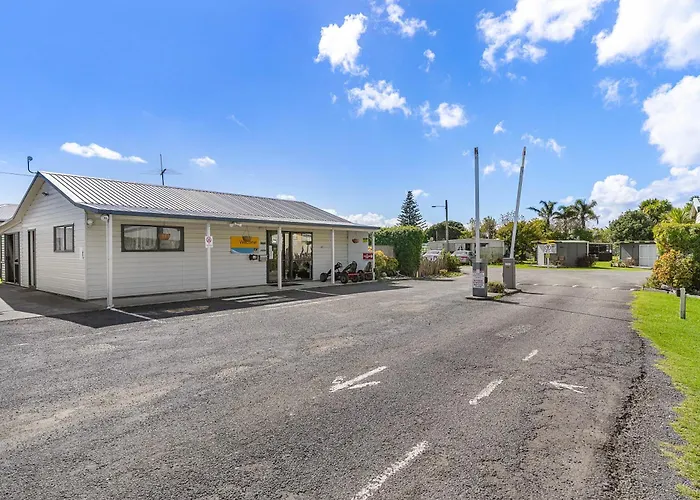 Port Waikato Holiday Park