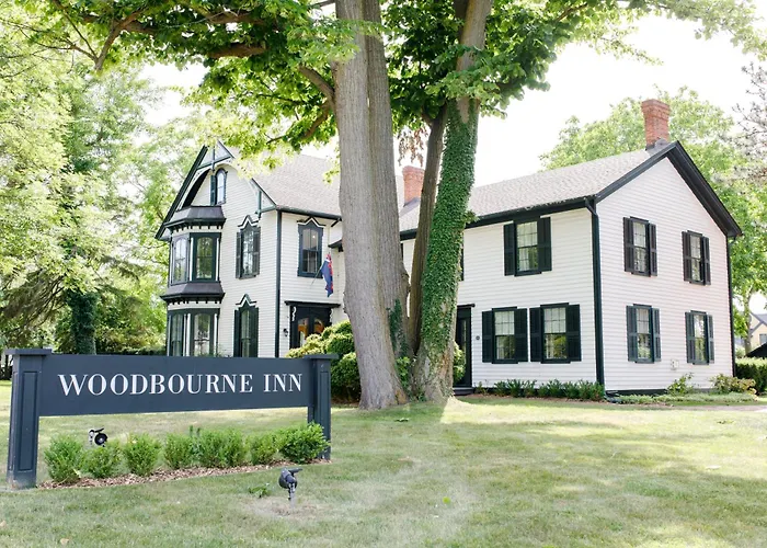 Woodbourne Inn